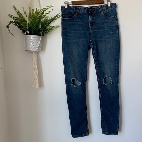 Free People Busted Knee High Rise Skinny Jeans - Picture 4 of 8